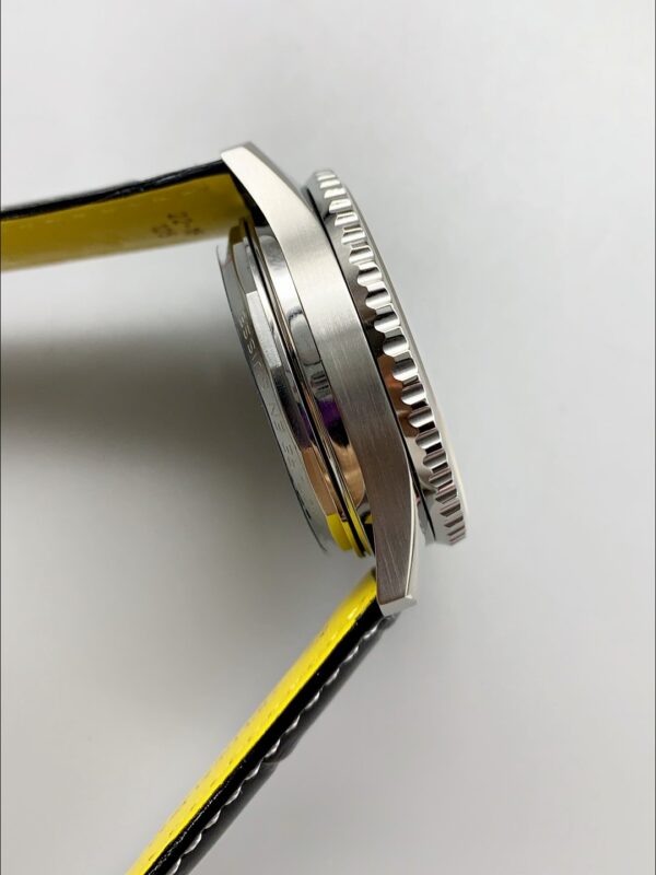 Breitling Navitimer B01 Chronograph 43 Black Dial – 904L Steel Casing (1;1Super Clone)