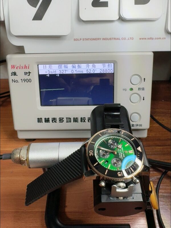 Breitling Superocean Culture Chronograph Men’s Watch with Green Dial and Leather Strap(1:1 Super Clone)