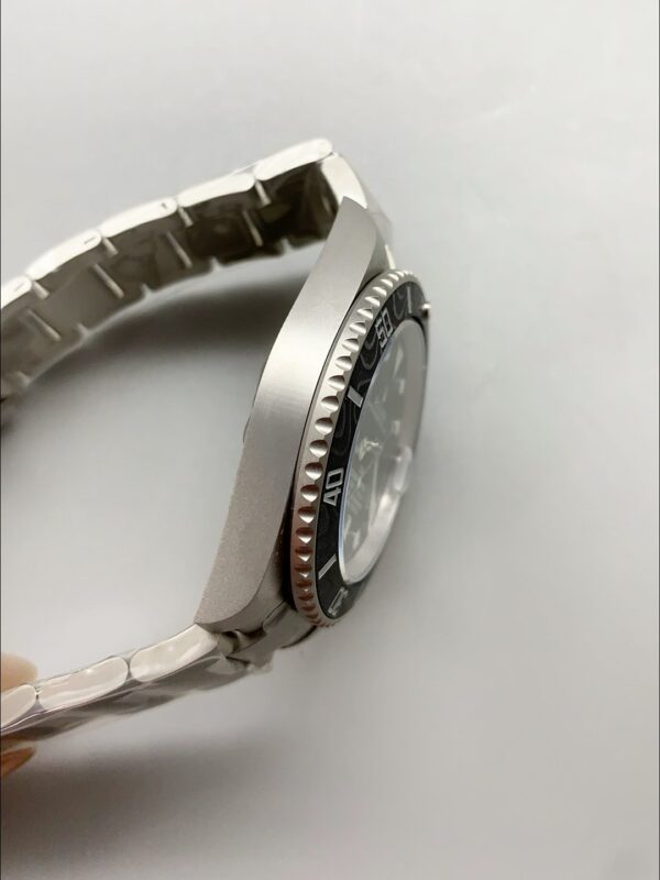 Rolex Submariner DiW Stainless Steel Casing Black Ceramic Bezel Edition Watch(1:1Super Clone)