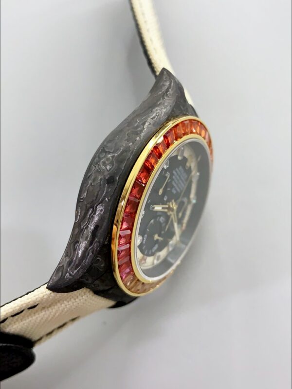 1E69C8813E697A5-35-23.jpg Rolex Daytona DiW Carbon Edition Rainbow Bezel – Forged Carbon Casing Beige Strap(1:1Super Clone )