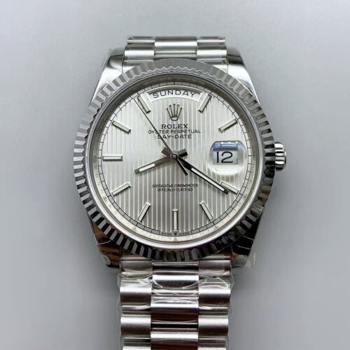 Rolex Day-Date Silver Stripe Dial Fluted Bezel Stainless Steel Bracelet Day-Date Display 1:1 Superclone