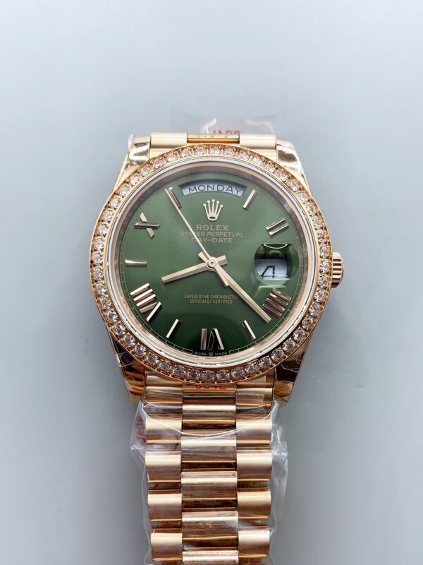 Rolex Day Date Presidential 18K Rose Gold Watch 40MM – Olive Green Dial(1:1Super Clone)