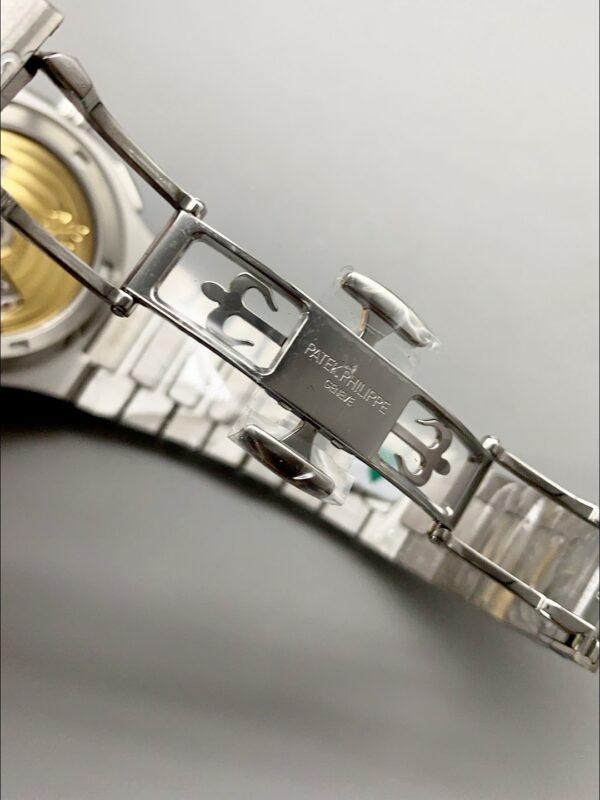 Patek Philippe Nautilus 5990/1A 904L Steel Case in Grey Dial(1:1 Super Clone)