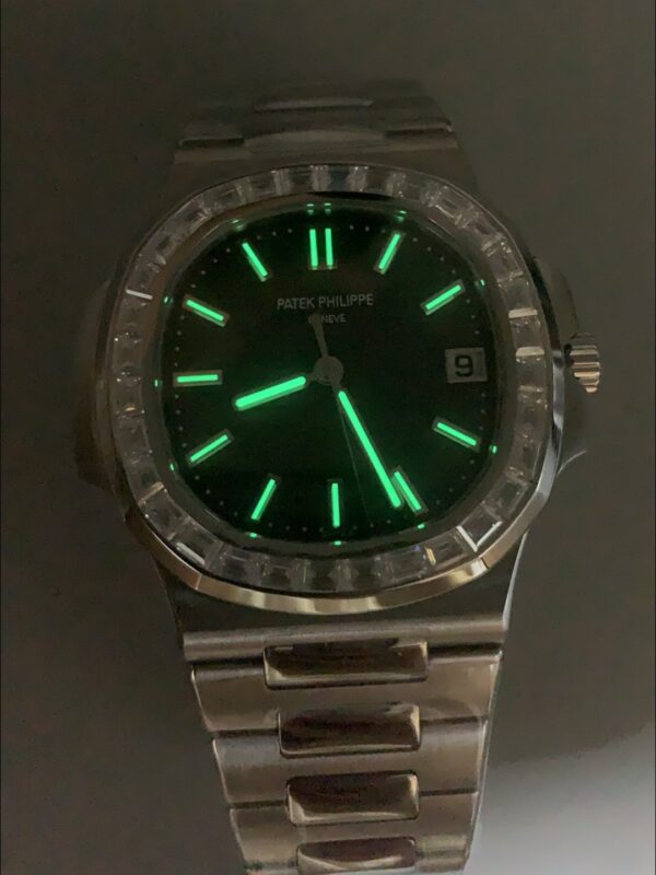 Patek Philippe Nautilus Black Dial Diamond Bezel Stainless Steel Bracelet 1:1 Superclone