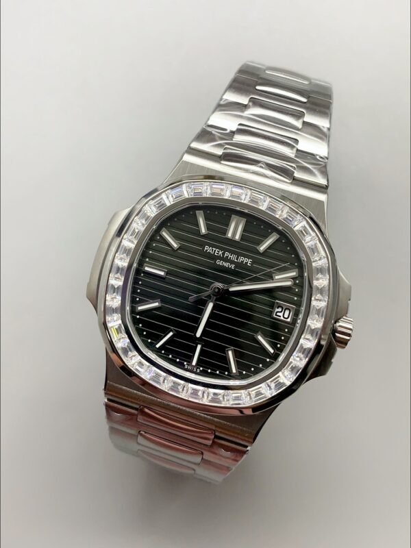 Patek Philippe Nautilus Stainless Steel Black Dial Diamond Bezel 1:1 Superclone