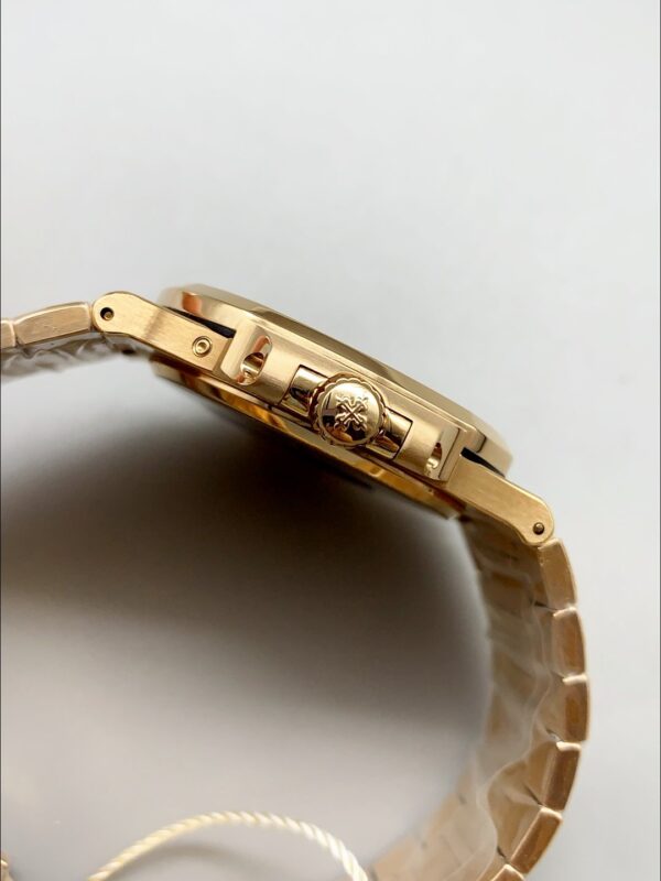 Patek Philippe Nautilus 5712/R Brown Dial Gold Strap(1:1Super Clone)