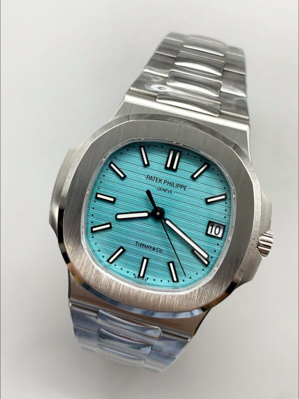 Patek Philippe Nautilus 5711 Tiffany Blue Edition (1:1Super Clone)
