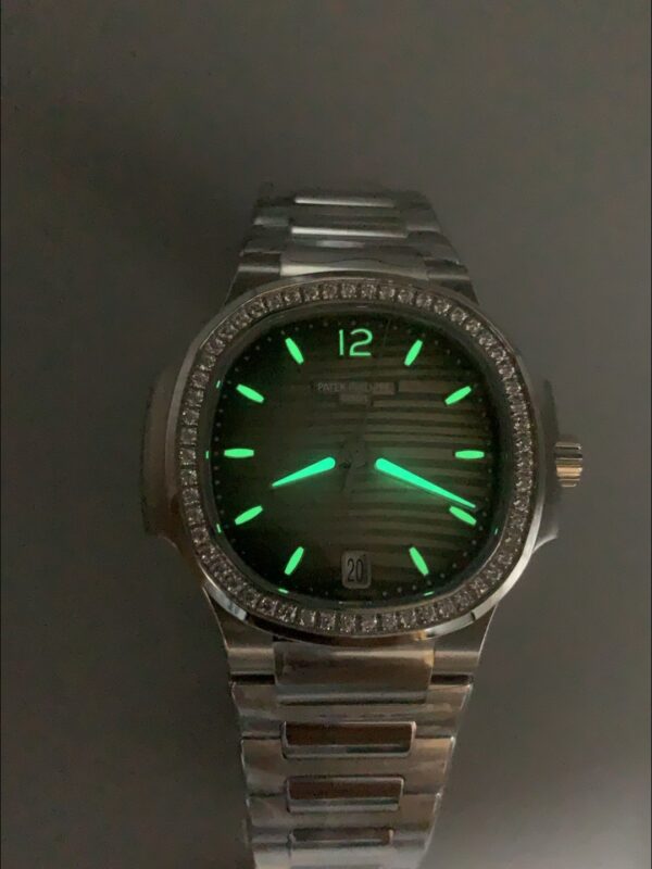 Patek Philippe Nautilus 7118 35MM 1:1 Stainless Steel Grey Dial(1:1Super Clone)