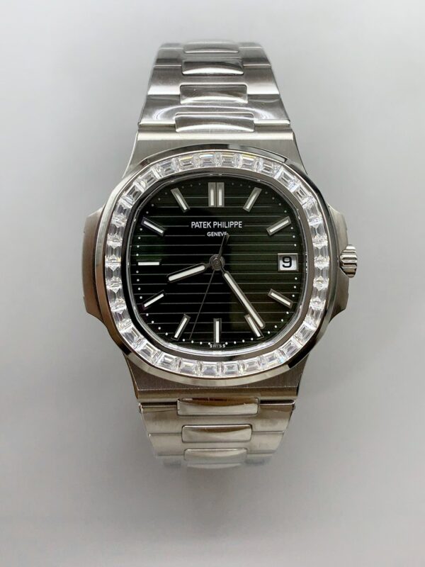 Patek Philippe Nautilus Black Dial Diamond Bezel Stainless Steel Bracelet 1:1 Superclone