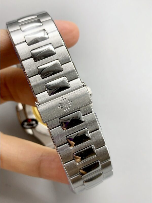 Patek Philippe Nautilus Black Stripe Dial Diamond Bezel Stainless Steel Bracelet Date 1:1 Superclone