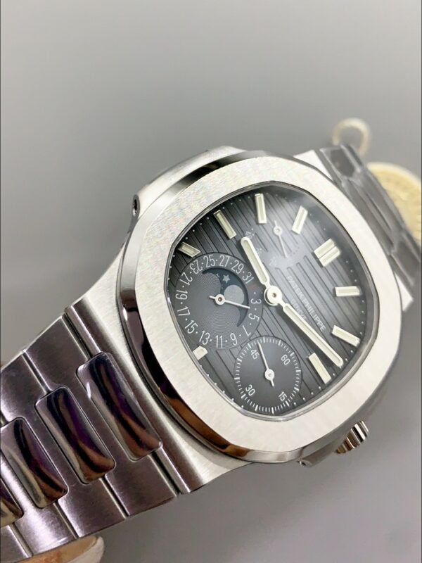 Patek Philippe Nautilus 5712/1A Grey Dial(1:1Super Clone)