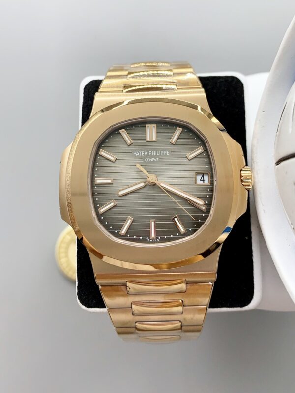 Patek Philippe Nautilus 5711/1R-001 in Rose Gold Grey Dial(1:1 Super Clone)