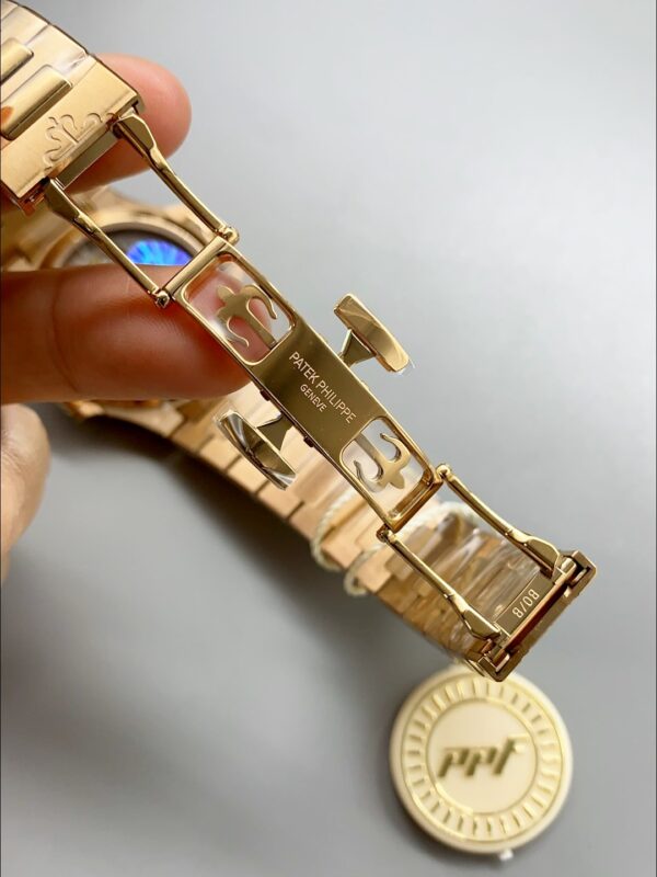 Patek Philippe Nautilus 7118/1200R-010 35MM Rose Gold(1:1 Super Clone)