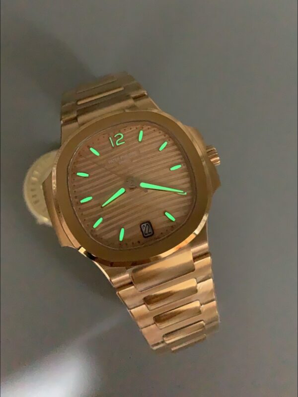 Patek Philippe Nautilus 7118/1200R-010 35MM Rose Gold(1:1 Super Clone)