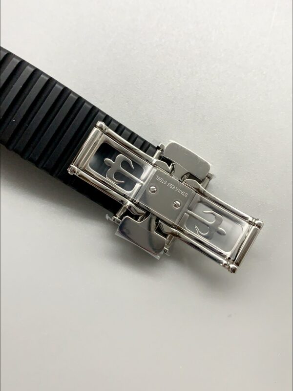Patek Philippe Aquanaut Black Dial Diamond Bezel Rubber Strap 1:1 Superclone