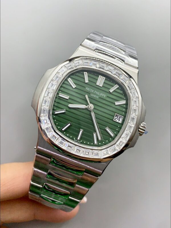 1E69C8819E697A52-9.jpg Patek Philippe Nautilus 5711 904L Steel 2023 Updated Mirror – Green Dial(1:1Super Clone)
