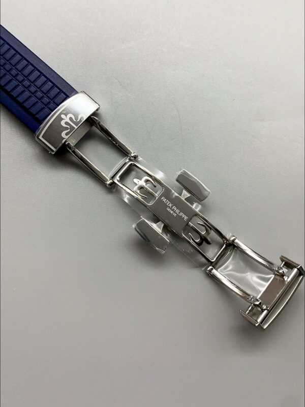 Patek Philippe Aquanaut 5968 Chronograph Steel Casing Blue Dial Watch(1:1 Super Clone)