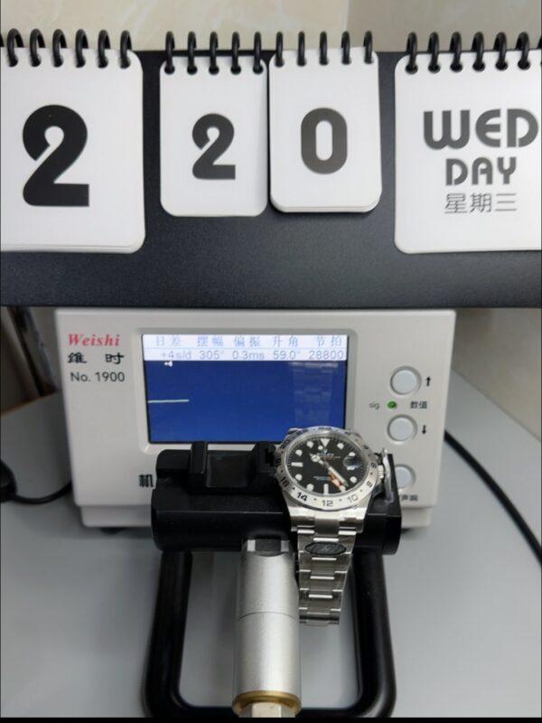 Explorer 2 GMT 216570-77210