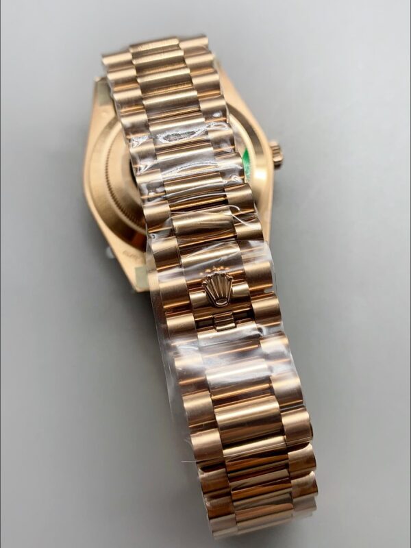 Rolex Day-Date 40mm 228235 Everose Gold President Watch(1;1Super Clone)
