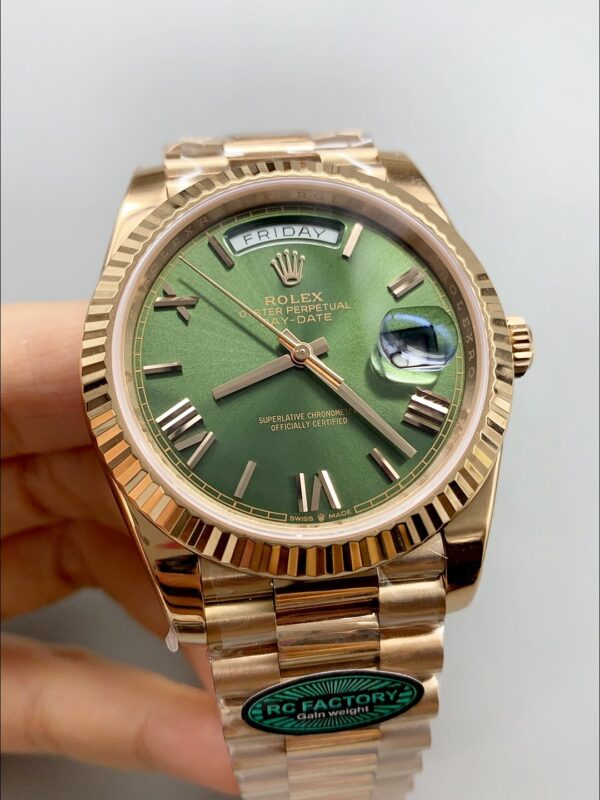 Rolex Day-Date 40mm With Green Dial And Rose Gold bracelet.(1;1Super Clone)