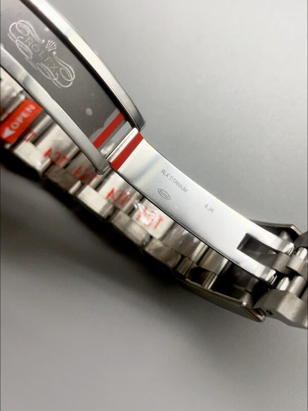 Rolex Yacht-Master Black Dial Titanium Mechanical Watch 226627(1;1 Super Clone)