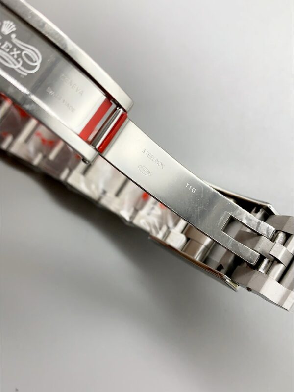 Rolex Daytona Skeleton Dial Carbon Fiber Mechanical Watch (1:1 Super Clone)