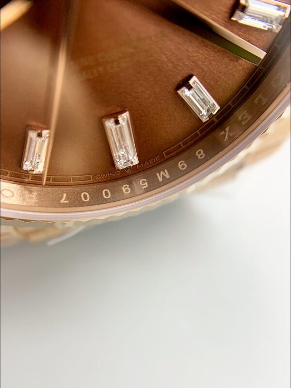 Rolex Day-Date 40 Rose Gold Chocolate Baguette Diamond Dial 228235(1;1 Super Clone)