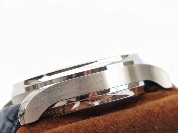 NewPortuguese seven IW500705- 1:1 Superclone