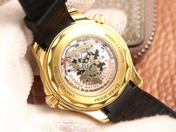 1:1 Superclone Omega Seamaster 300M Co-Axial Master 18K Gold