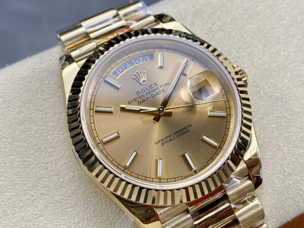 1:1 super clone Day Date Rolex Weekly Journal 18K Gold Plated counter weight