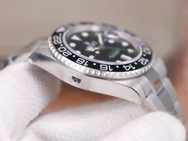 Rolex GMT-Master II 116710LN-1:1 Superclone