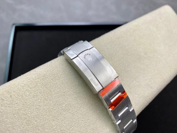 Rolex Oyster Perpetual 41 Ref: 124300