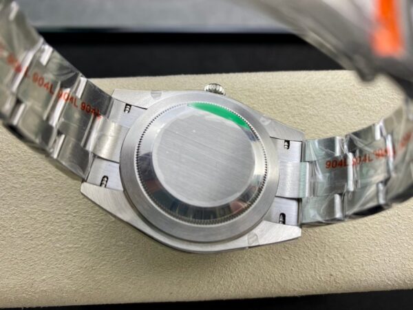 Rolex Oyster Perpetual 41 Ref: 124300