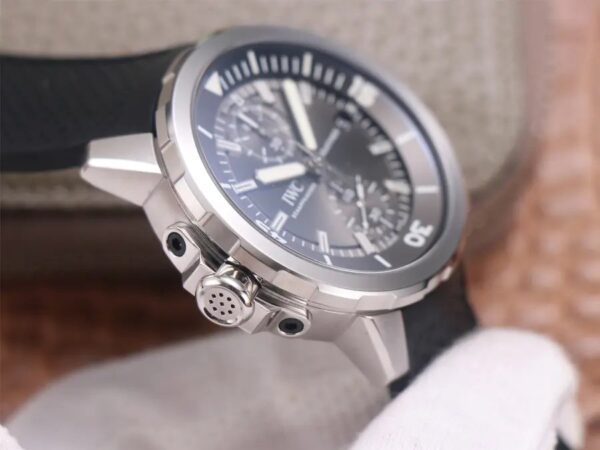 1:1 Superclone IWC "Shark" special edition Shark