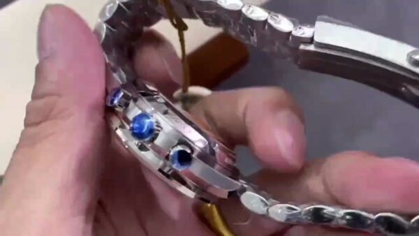 Omega Snoopy 150th Anniversary