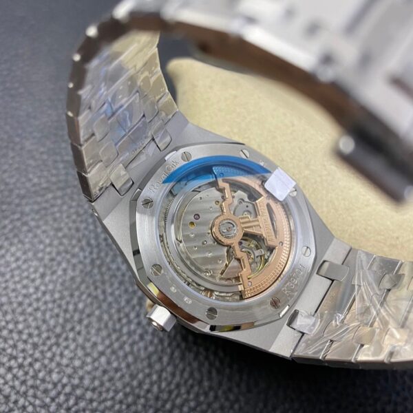 Audemars Piguet Royal Jumbo Oak Extra Thin 1:1 Superclone