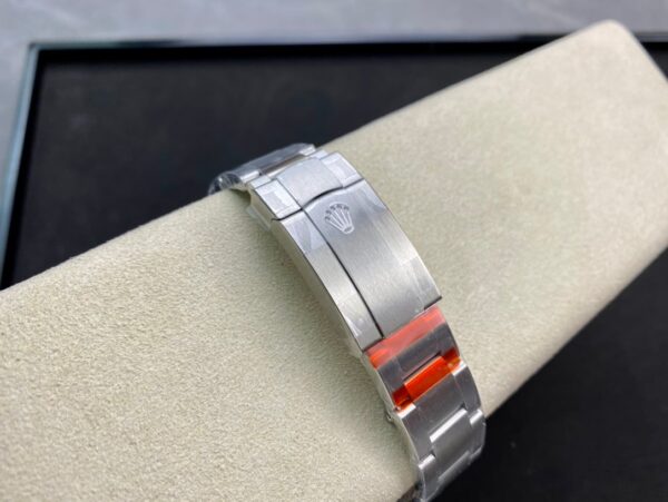 4d39d6_7b98c49ec6d54370905f753859f41e60mv2.jpg Rolex Oyster Perpetual 41 Turquoise Tiffany Blue Dial 124300