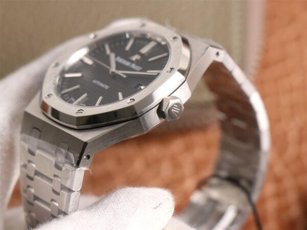 Audemars Piguet Royal Oak 15400 1:1 Superclone