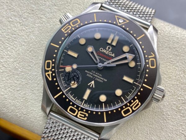 4d39d6_ad5da76b5bc74fcda0b0711671dd9281mv2.jpg 1:1 super clone Omega Seamaster Diver 300M 42mm Titanium(007)