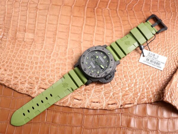 1:1 Superclone Panerai Carbotech Marina Militare Submersible.PAM961