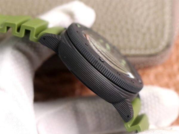 1:1 Superclone Panerai Carbotech Marina Militare Submersible.PAM961