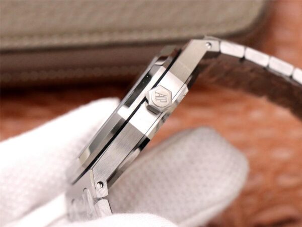 Audemars Piguet RO 15400 1:1 Superclone