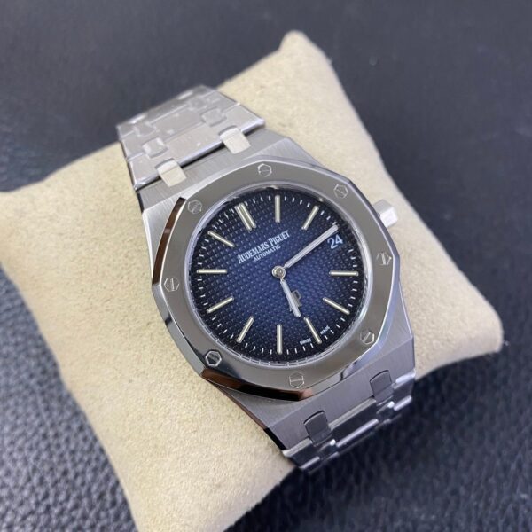 Audemars Piguet Royal Jumbo Oak Extra Thin 1:1 Superclone