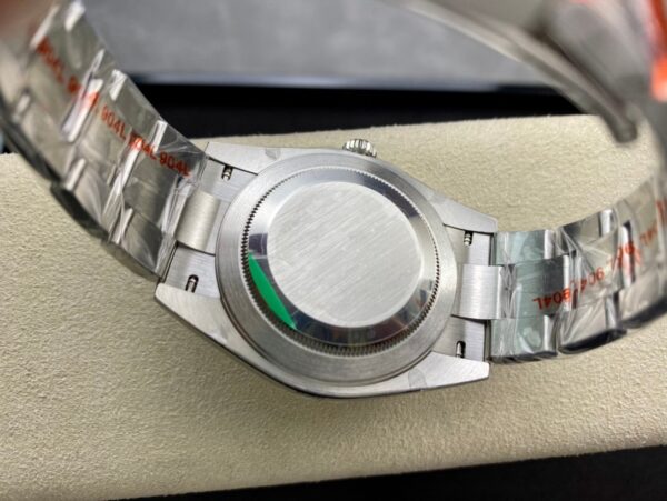 Rolex Oyster Perpetual 41 Ref: 124300