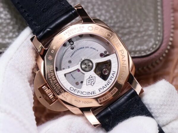 Panerai Luminor Submersible 3 days PAM684 Rose Gold -1:1 Superclone