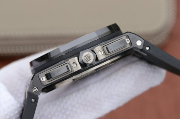 1:1 Superclone Audemars Piquet Royal Oak Offshore 26405